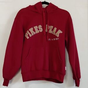 Pikes Peak Red Sweatshirt Hoodie Small